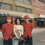 Weiwei checking into Shanghai Hotel