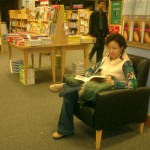Weiwei loves Read